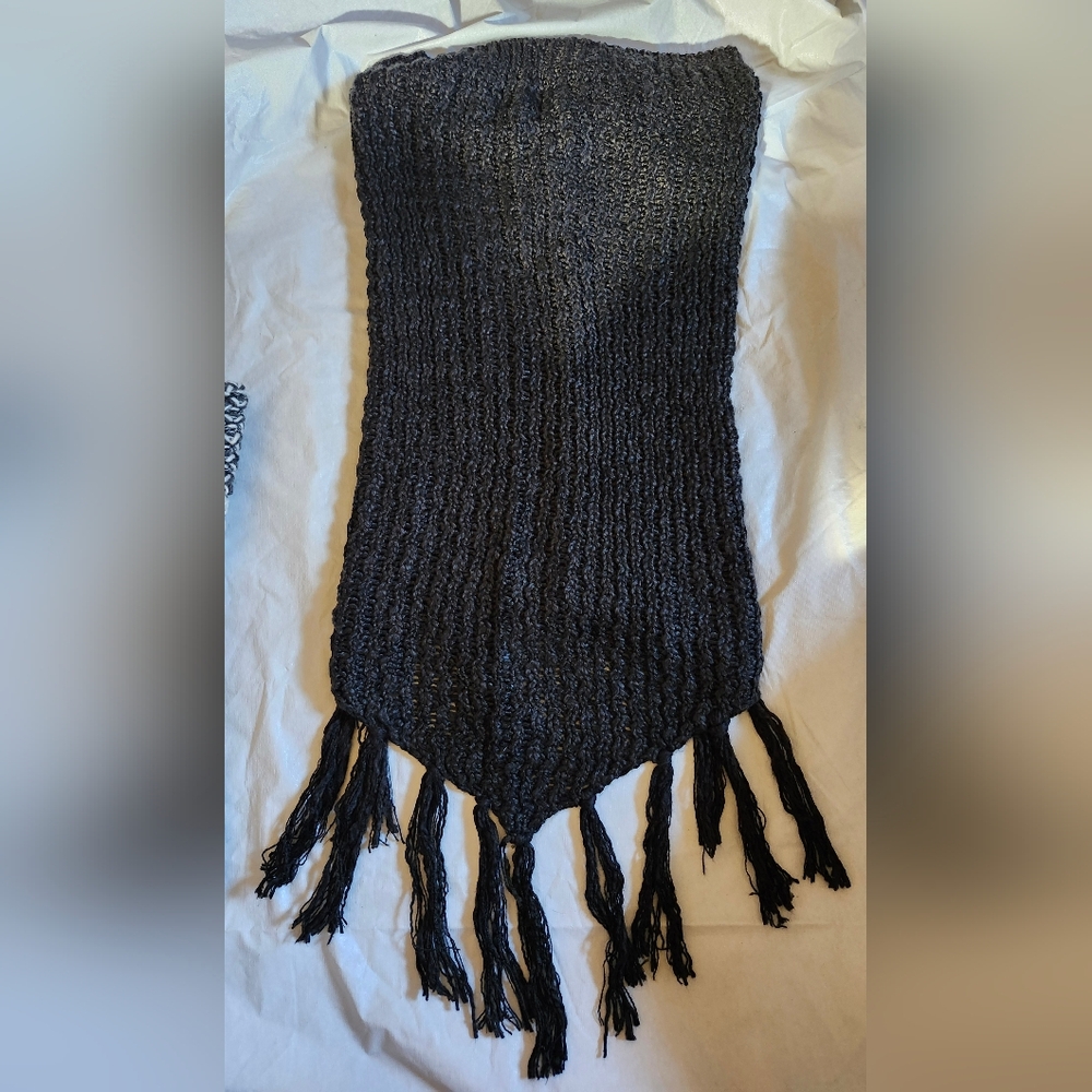 NWT Bluenotes V Scarf